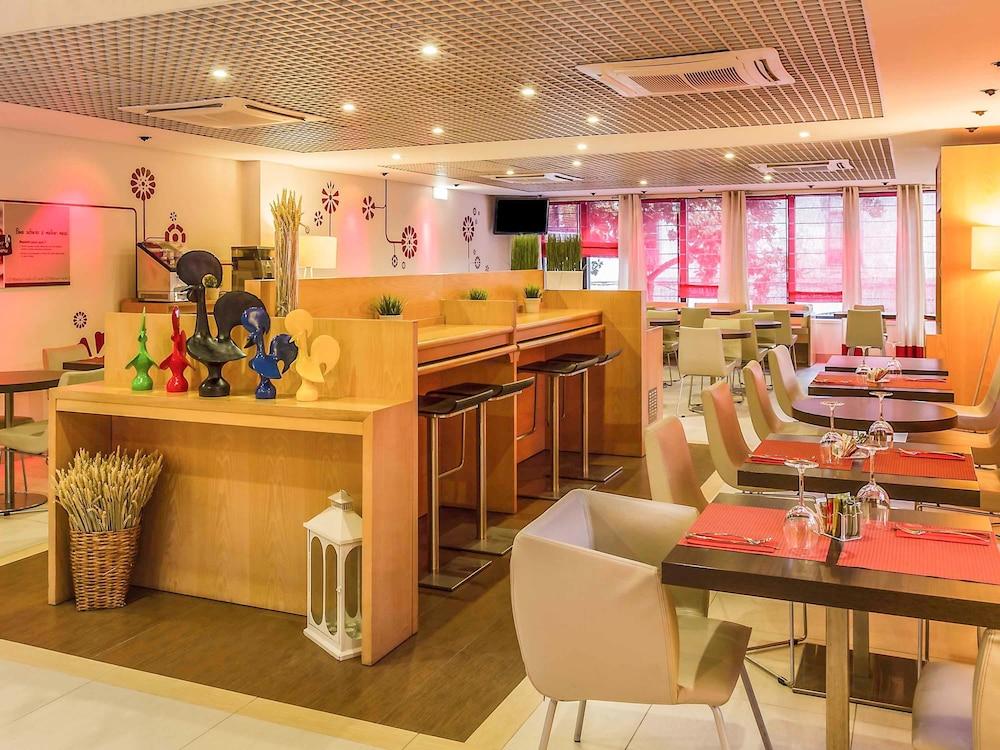 Ibis Centro Sao Bento 2* Porto