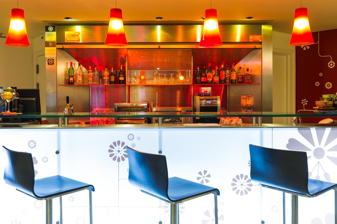Ibis Centro Sao Bento Porto
